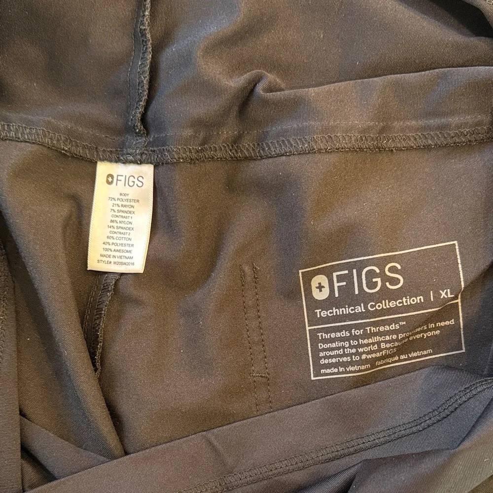 Figs Black Jogger Pants - Picture 2 of 4